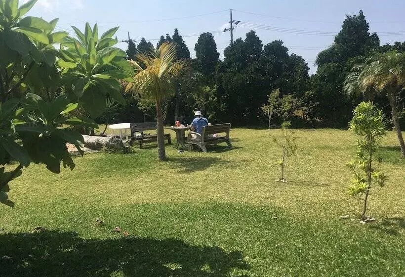 Pension Ntsunaka
