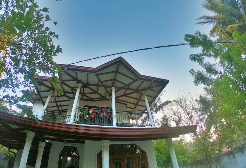 Pensionat Dini Galle