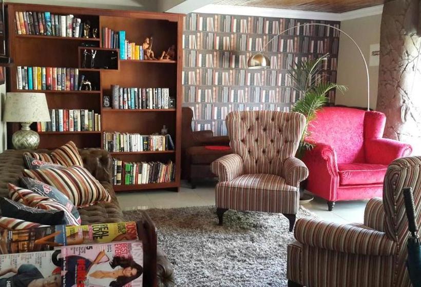 פנסיון Eagle Rock Executive Guest House