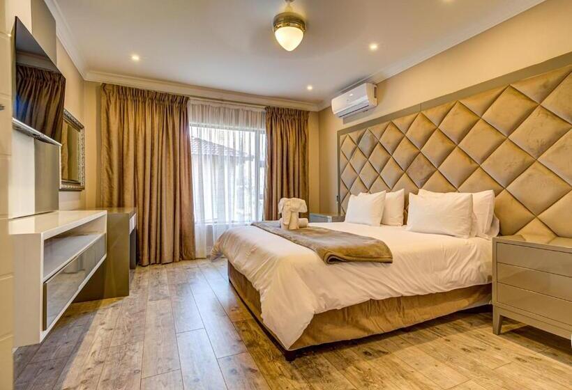 פנסיון Eagle Rock Executive Guest House