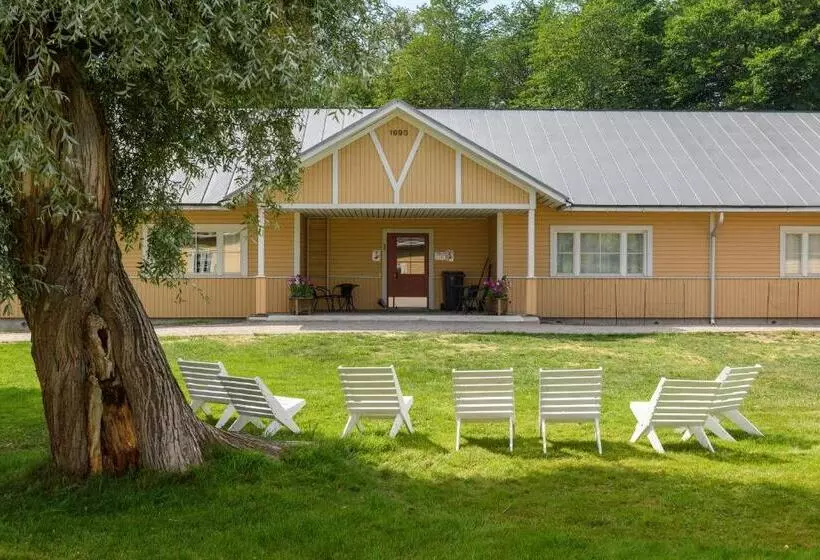 Majatalo Folkiacenter Gästhem   Vieraskoti   Guesthouse