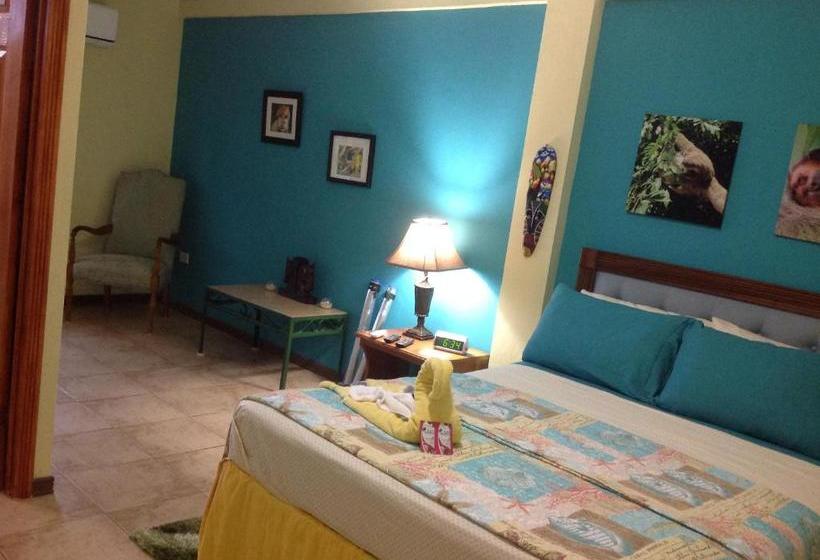 ペンション La Terraza Verde