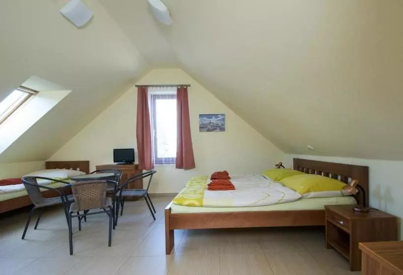 ペンション Penzion Admirál