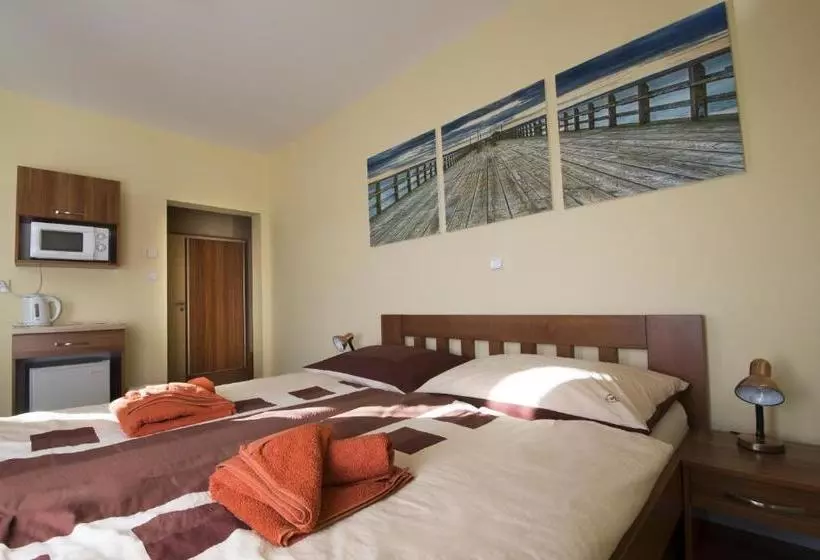 ペンション Penzion Admirál