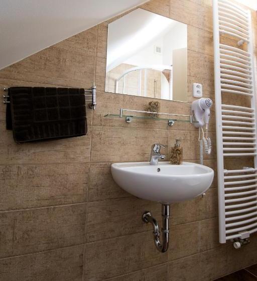 פנסיון Penzion Admirál