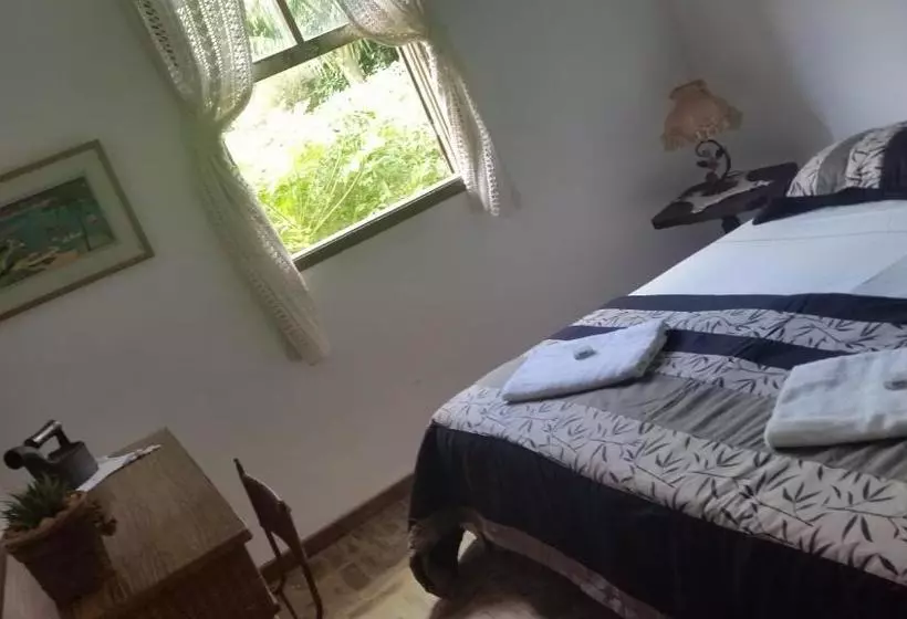 Retkeilymaja Pousada Madalena