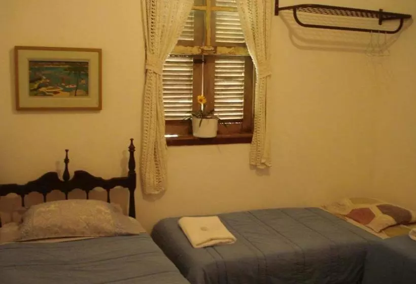 Retkeilymaja Pousada Madalena