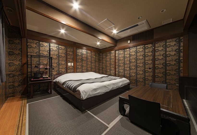 בית מלון כפרי Mai Sakura