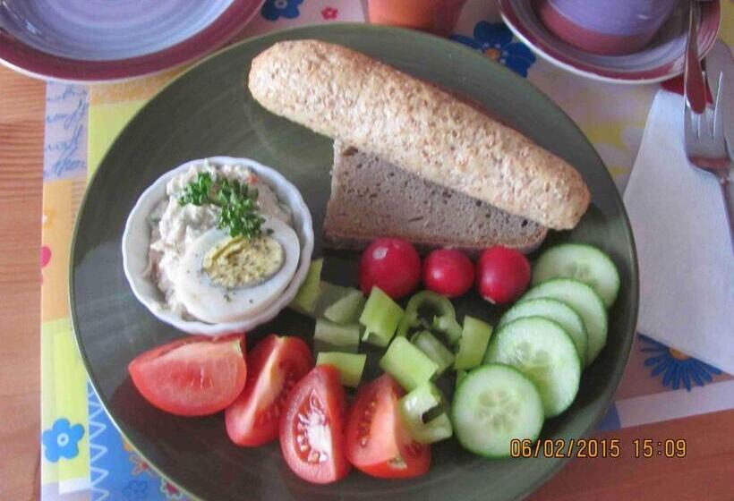 Panzió Apartments Penzion Lena