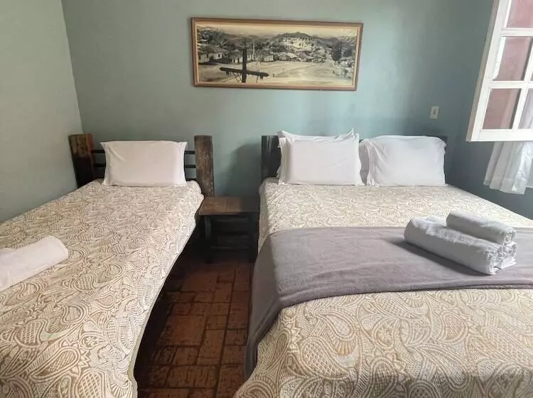 Retkeilymaja Pousada Provincia