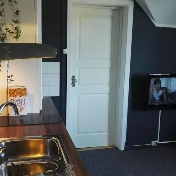 Majatalo Bed And Waffles