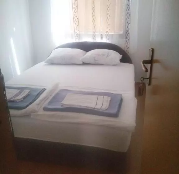 پانسیون Guesthouse No.27