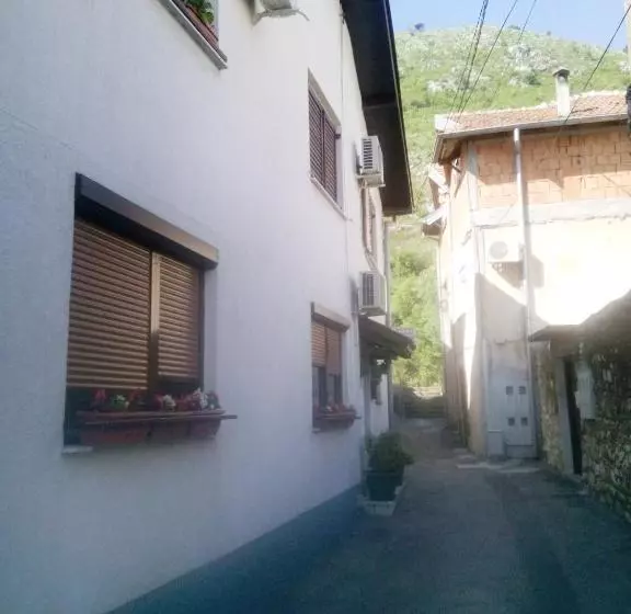 پانسیون Guesthouse No.27