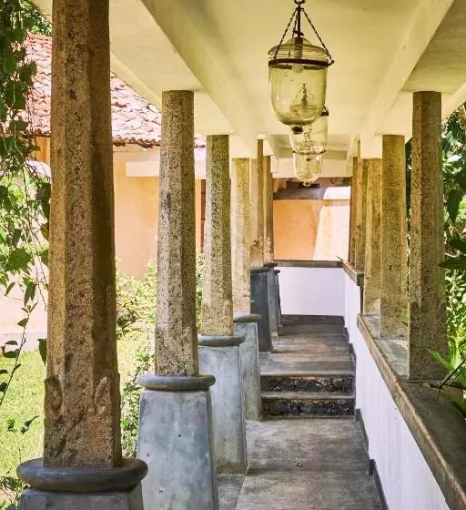 ペンション Samadara Estate, Midigama