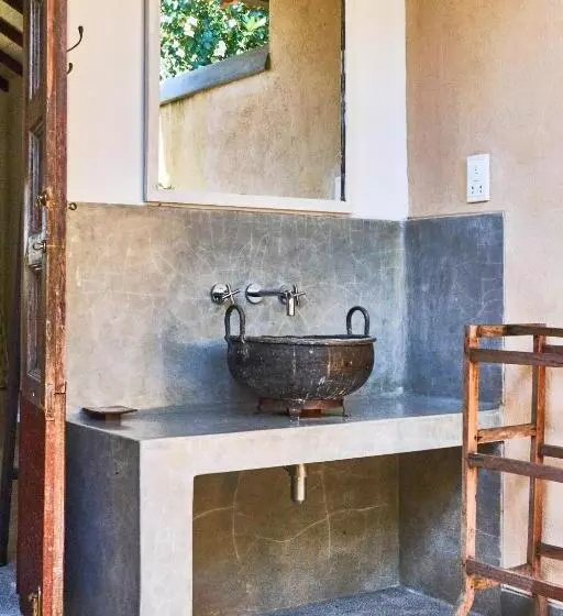 ペンション Samadara Estate, Midigama