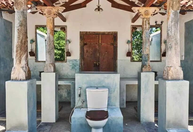 ペンション Samadara Estate, Midigama