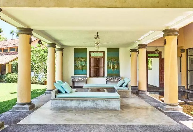 ペンション Samadara Estate, Midigama