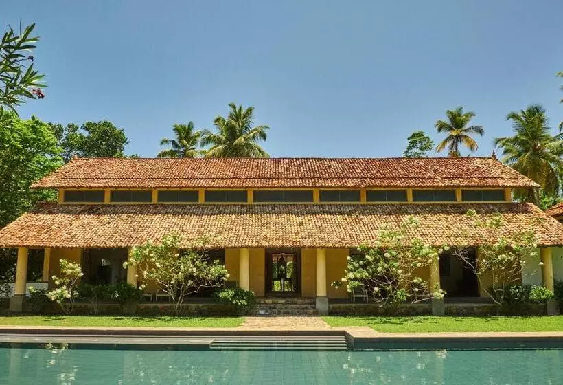 ペンション Samadara Estate, Midigama