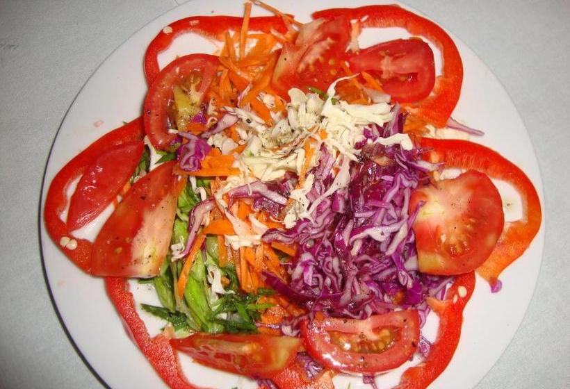 ユースホステル Lily Restaurant And Inn