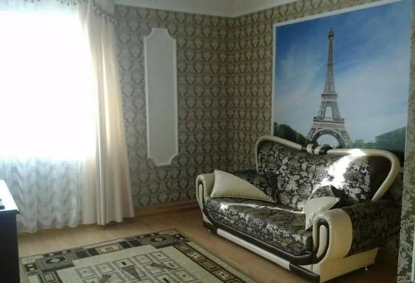 هتل Rosa Roze Luxe House