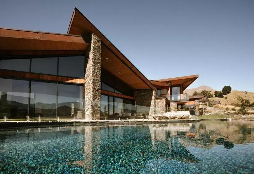 هتل Stoneridge Estate