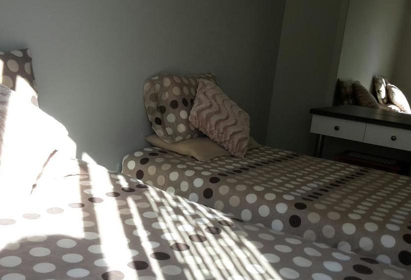 Пансион Abby's Guesthouse