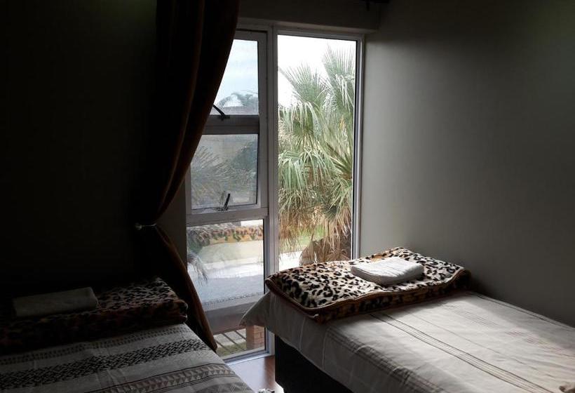 Пансион Abby's Guesthouse