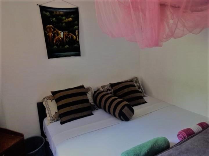 فندق صغير Ella Tunnel Corner Inn