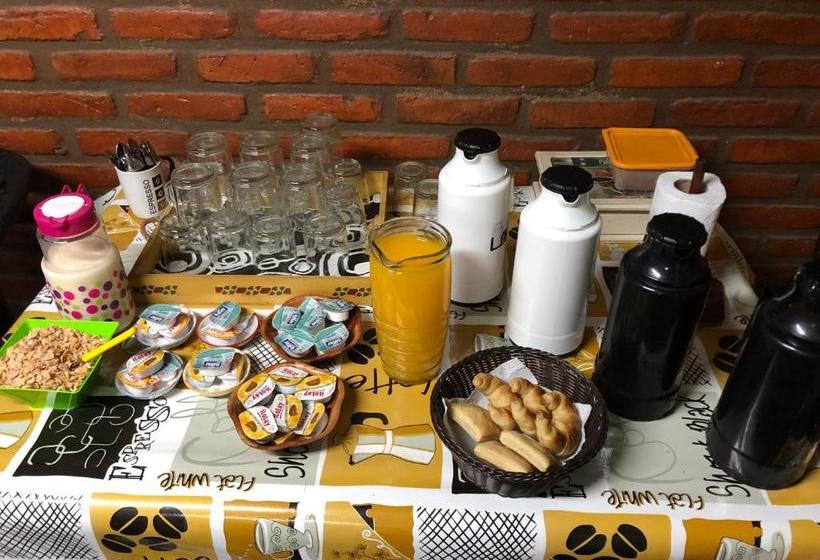 ユースホステル Posada El Paraiso