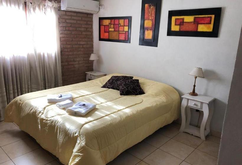 ユースホステル Posada El Paraiso