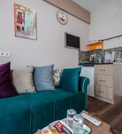 Newway Apartments