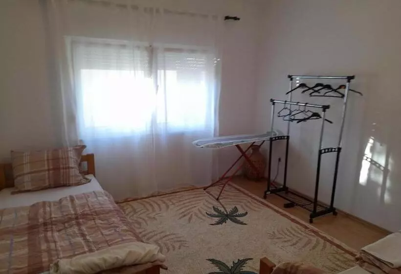 پانسیون Apartman Avdić