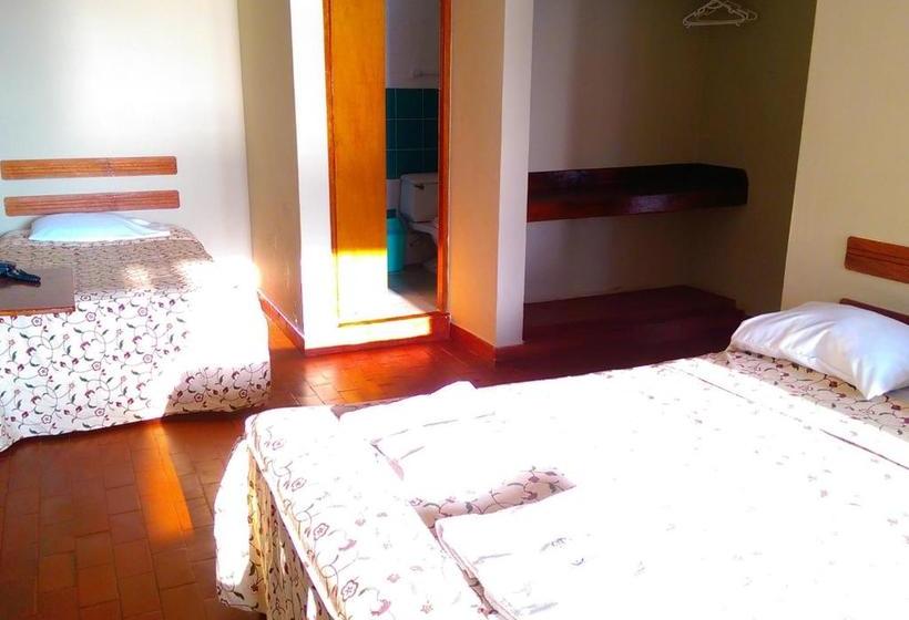 Pension Hostal La Rivera