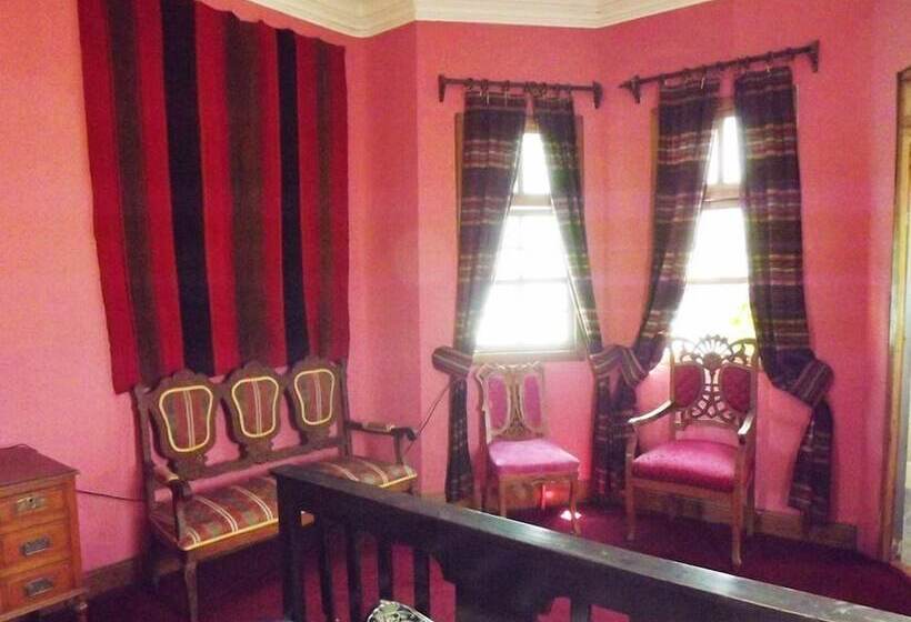 بنسيون Paris Hostal Boutique