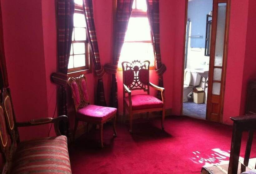 بنسيون Paris Hostal Boutique