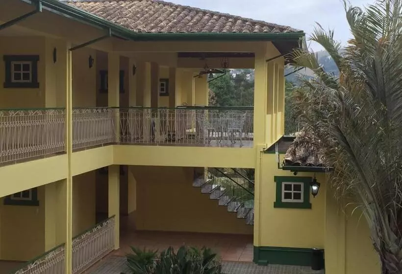 ペンション Pousada Primavera