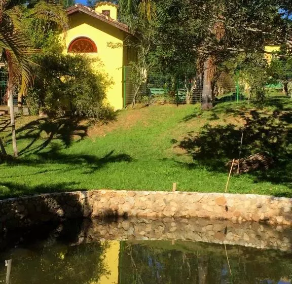 ペンション Pousada Primavera