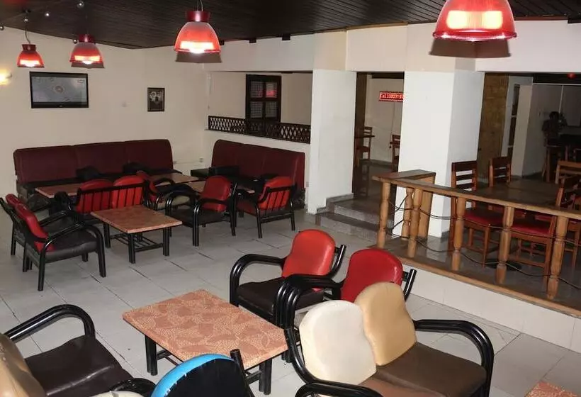 پانسیون Royal Residence Guest House