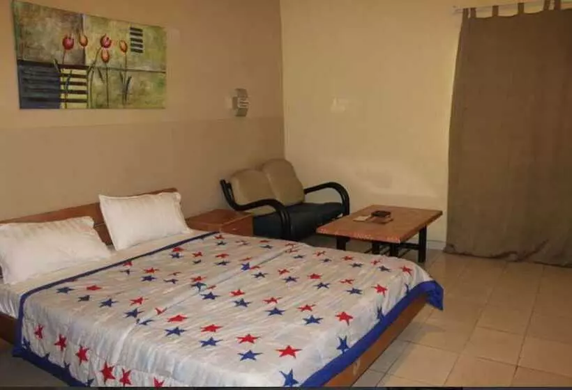 پانسیون Royal Residence Guest House