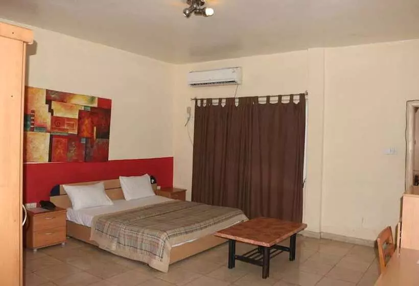 پانسیون Royal Residence Guest House