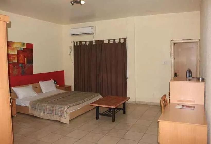 پانسیون Royal Residence Guest House