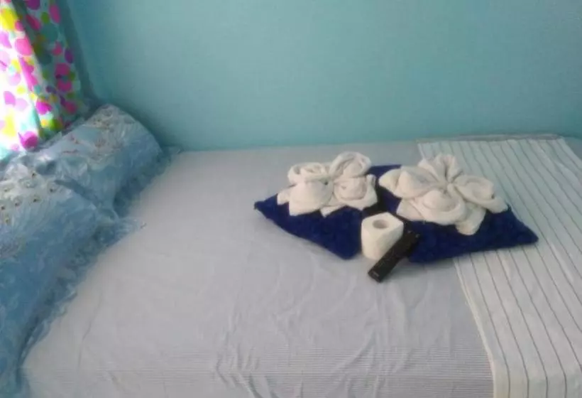 ユースホステル Aranascarillo Travellers Inn