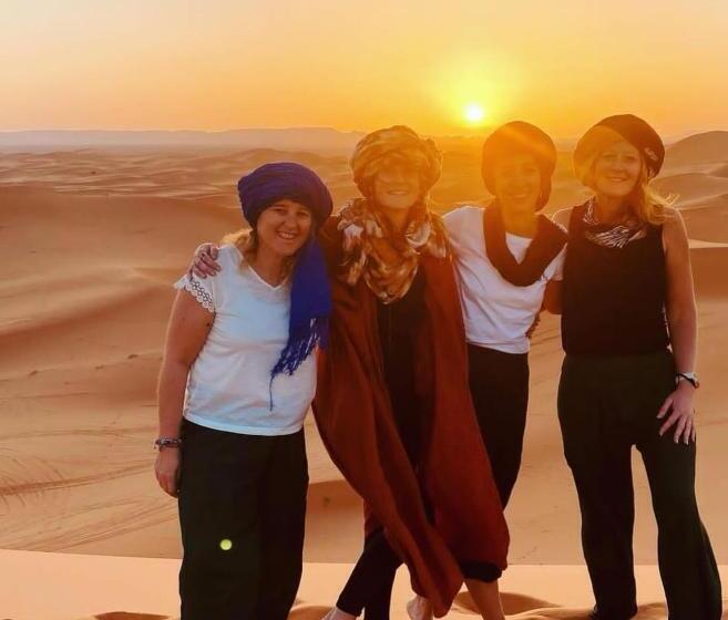 旅馆 Kasbah Les Nomades