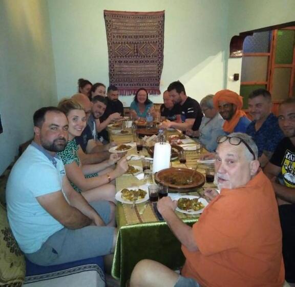 旅馆 Kasbah Les Nomades