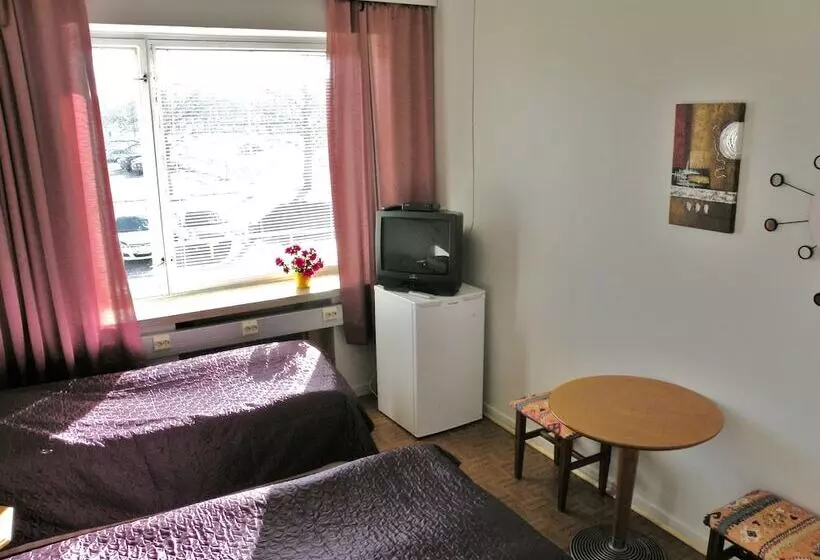 پانسیون B&b Retro   Guesthouse Kupittaa