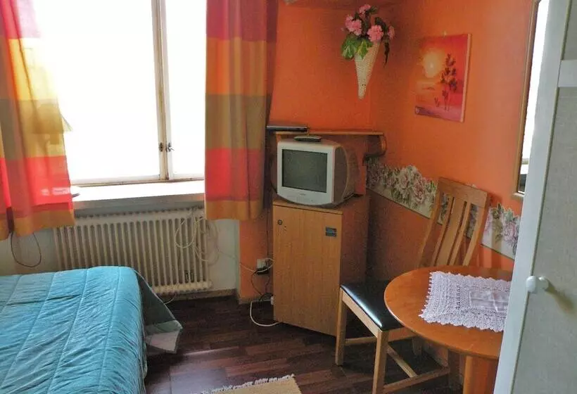 پانسیون B&b Retro   Guesthouse Kupittaa