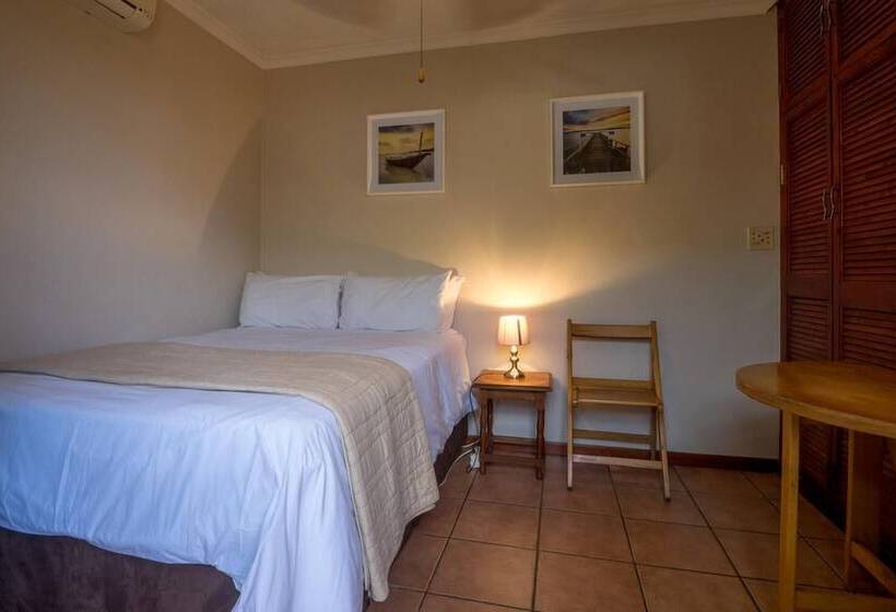 پانسیون Carrington Guest House