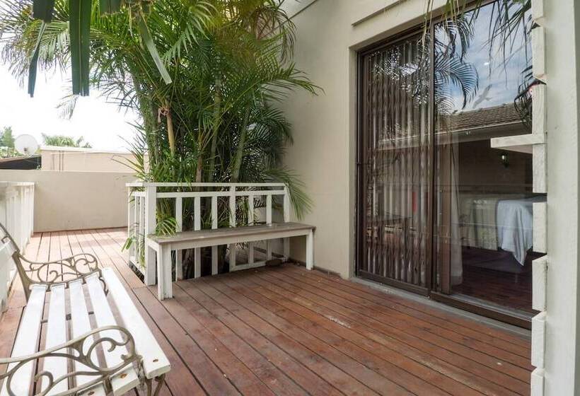 پانسیون Carrington Guest House