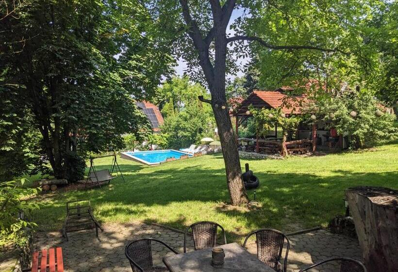 Pensjonat Guest House Magyar Route 66