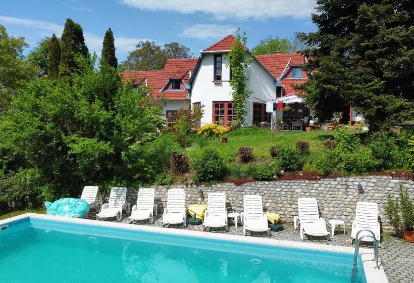 Pensjonat Guest House Magyar Route 66